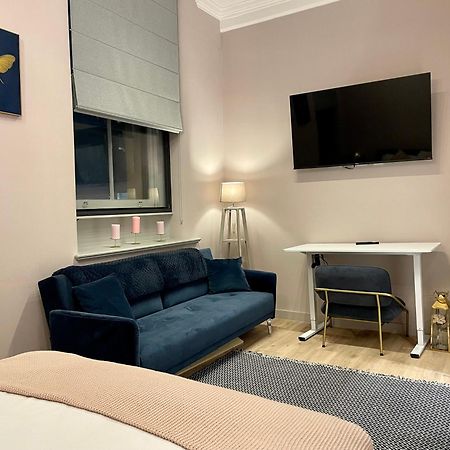 Stunning 2 Bed Apartment In Greater Манчестер Экстерьер фото